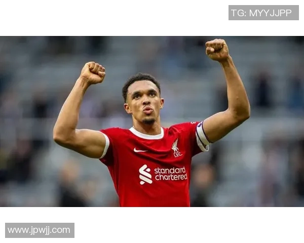 黑人卷发足球球星的成长故事与赛场表现揭秘